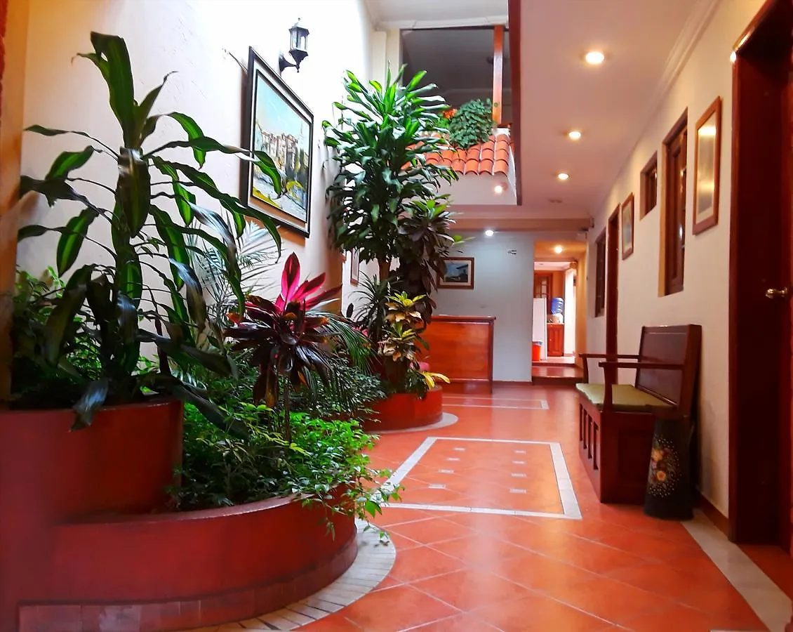 Posada Todos Santos Cuenca 0*,  Ecuador